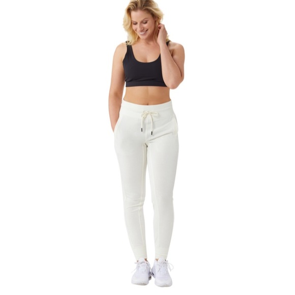 NWT Lolë Dionne Joggers - Gardenia White - Size S - Picture 2 of 3